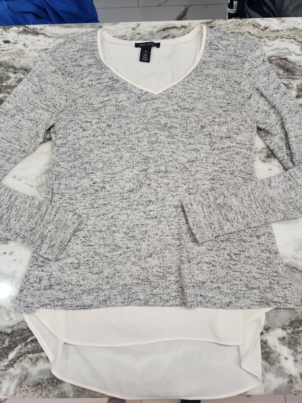 White House Black Market Gray Marled Knit Layered V-Neck Top with Cream Hem
